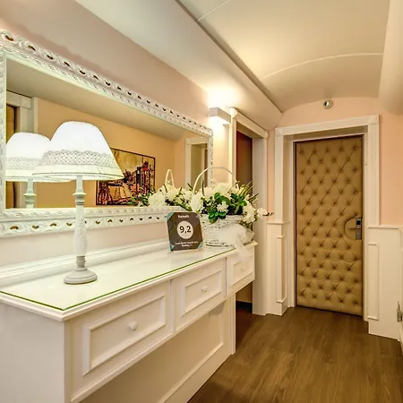 로마55 - 피아자 디 스파냐 3* 로마